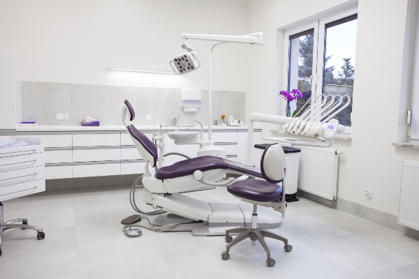 What To Bring To Your First Appointment With A Dental Practice